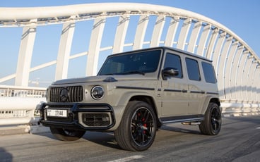 تأجير مرسيدس G63 AMG (اللون الرمادي), 2022 في أبو ظبي
