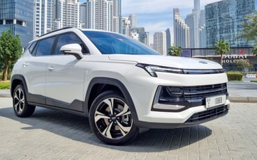 Alquile JAC JS4 (Blanco), 2023 en Sharjah