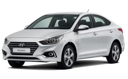 Hyundai Accent (Blanc), 2018 à louer à Dubai