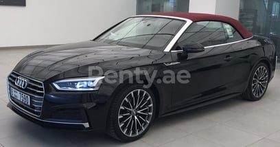 Audi A5 (Черный), 2018 для аренды в Дубай