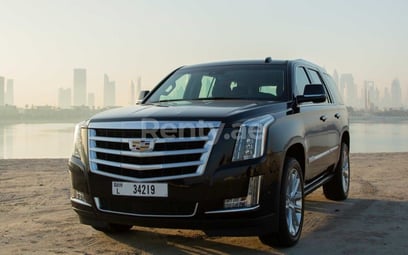 Cadillac Escalade (Noir), 2020 à louer à Dubai