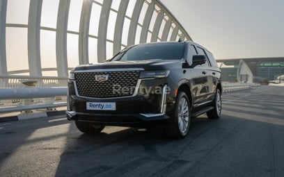 Cadillac Escalade (Noir), 2021 à louer à Abu Dhabi
