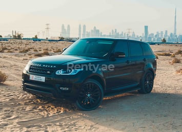Range Rover Sport (Noir), 2017 à louer à Dubai