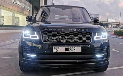 إيجار Range Rover Vogue (أسود), 2020 في دبي