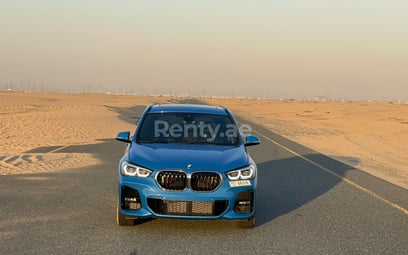 BMW X1 M (Blau), 2020  zur Miete in Dubai