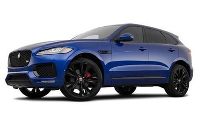 إيجار Jaguar F-Pace (أزرق), 2019 في دبي