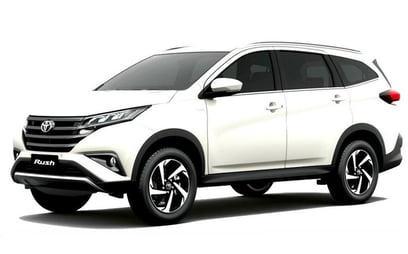 Toyota Rush (Blanco Brillante), 2019 para alquiler en Dubai