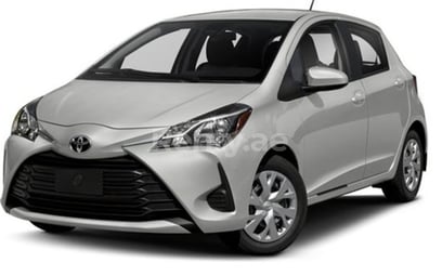 Toyota Yaris (Argento), 2018 in affitto a Sharjah