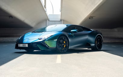 Lamborghini Huracan Tecnica (Verte), 2024 &agrave; louer &agrave; Sharjah