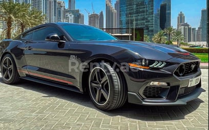 在迪拜 租 Ford Mustang Mach 1 V8 (灰色), 2022