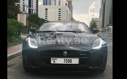 Jaguar F-Type (Grau), 2019  zur Miete in Dubai