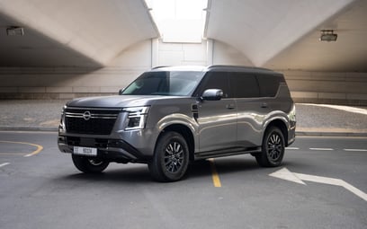 Nissan Patrol SE (Grigio), 2025 in affitto a Abu Dhabi