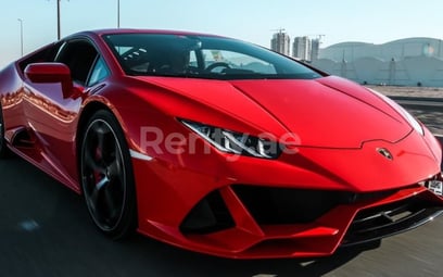 Lamborghini Huracan Evo Coupe (rojo), 2020 para alquiler en Dubai