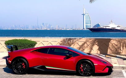 Lamborghini Huracan Performante (Rosso), 2019 in affitto a Dubai