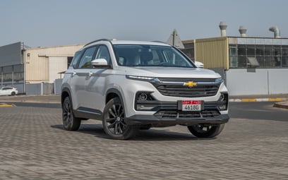 Chevrolet Captiva (Blanco), 2024 para alquiler en Abu-Dhabi