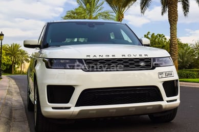 Range Rover Sport Autobiography (Blanc), 2018 à louer à Dubai