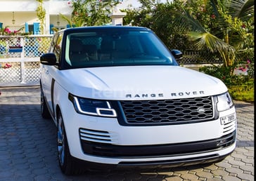 إيجار Range Rover Vogue Autobiography (أبيض), 2018 في دبي