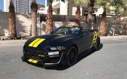 Ford Mustang V8 cabrio (Black), 2020 for rent in Abu-Dhabi