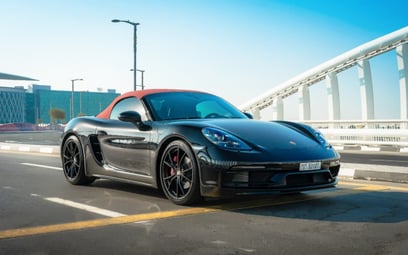 Porsche Boxster GTS (Schwarz), 2019  zur Miete in Ras Al Khaimah
