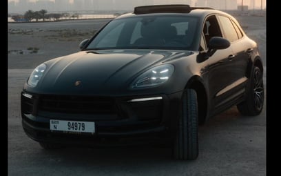Porsche Macan Platinum (Black), 2022 for rent in Ras Al Khaimah
