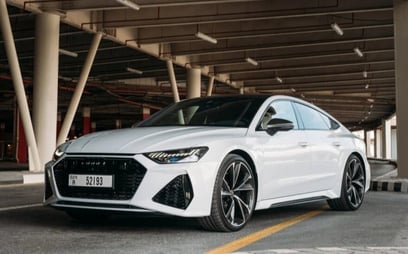 Audi RS7 (Bianca), 2023 in affitto a Abu Dhabi