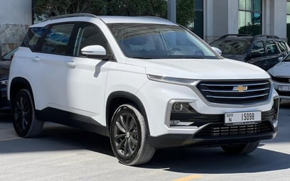 Chevrolet Captiva (Weiß), 2023 zur Miete in Dubai