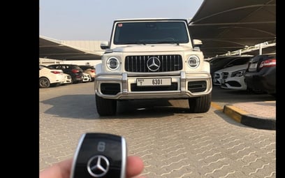 Mercedes G63 (Blanco), 2019 para alquiler en Dubai