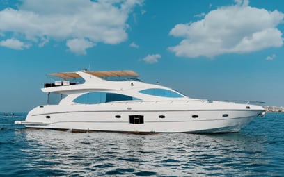 Моторная лодка Majesty X34 88 футов для аренды в Дубай