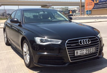 Black Audi A6 2,8 quatrro 2018 迪拜汽车租凭