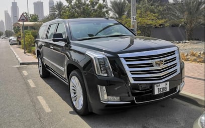 Black Cadillac Escalade XL 2020 à louer à Dubaï