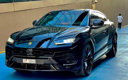 Black Lamborghini Urus 2021 for rent in Dubai