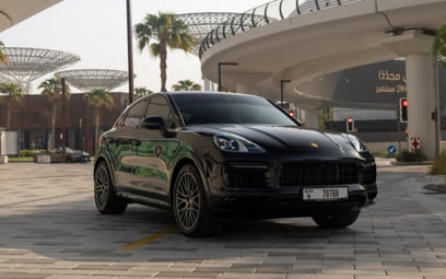 Black Porsche Cayenne cope S 2022 for rent in Dubai