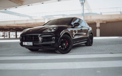 Black Porsche Cayenne 2021 for rent in Dubai