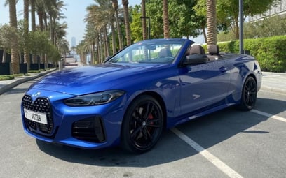 Blue BMW 4 Series, 440i 2021 迪拜汽车租凭