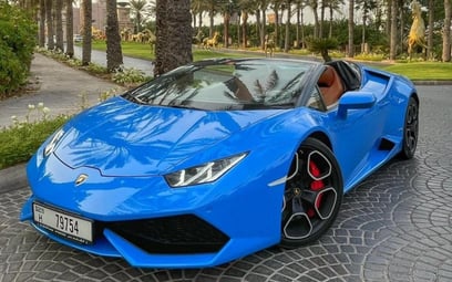 Blue Lamborghini Huracan Spyder 2018 for rent in Dubai