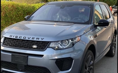 Blue Range Rover Discovery 2019 for rent in Dubai