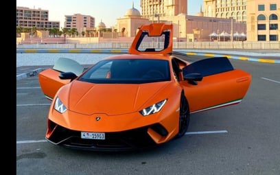 Orange Lamborghini Huracan Performante 2018 for rent in Dubai