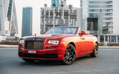 Red Rolls Royce Dawn Black Badge 2019 für Miete in Dubai