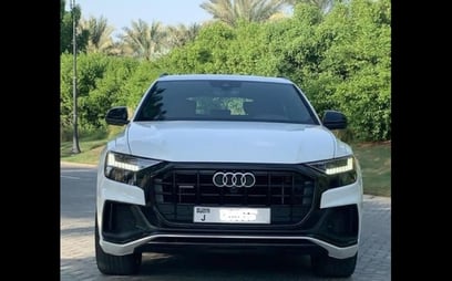 White Audi Q8 2020 for rent in Dubai