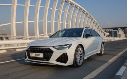 White Audi RS6 2022 à louer à Dubaï