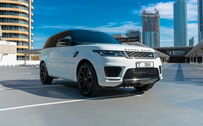 White Range Rover Sport 2020 for rent in Dubai