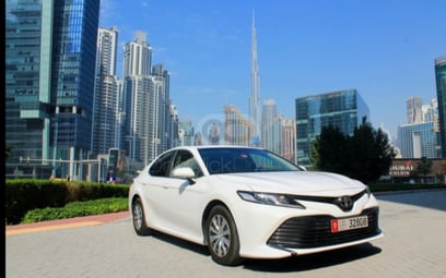 Аренда Toyota Camry 2019 в Дубае
