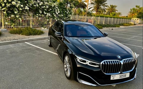 Black BMW 7 Series, 2022 for rent in Dubai