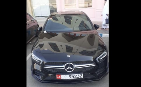 黑色 Mercedes A35, 2020 迪拜汽车租凭