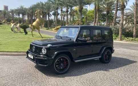 黑色 Mercedes G class, 2021 迪拜汽车租凭