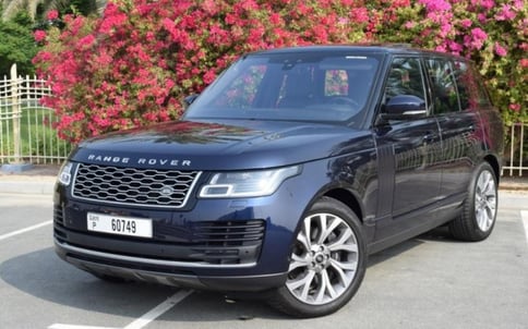 أزرق Range Rover Vogue, 2019 للإيجار في دبي