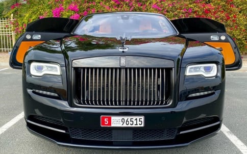 أسود Rolls Royce Wraith-BLACK BADGE, 2020 للإيجار في دبي