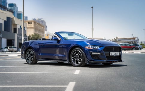 深蓝 Ford Mustang cabrio, 2020 迪拜汽车租凭