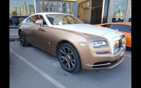 Gold Rolls Royce Wraith, 2019 for rent in Dubai