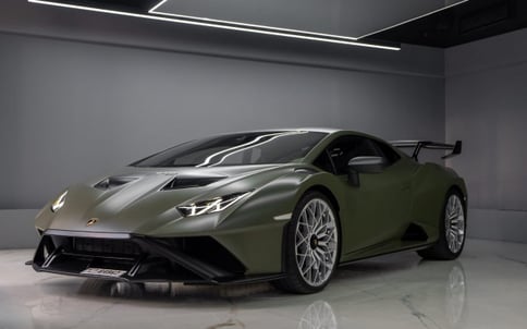 Green Lamborghini Huracan STO, 2022 for rent in Dubai